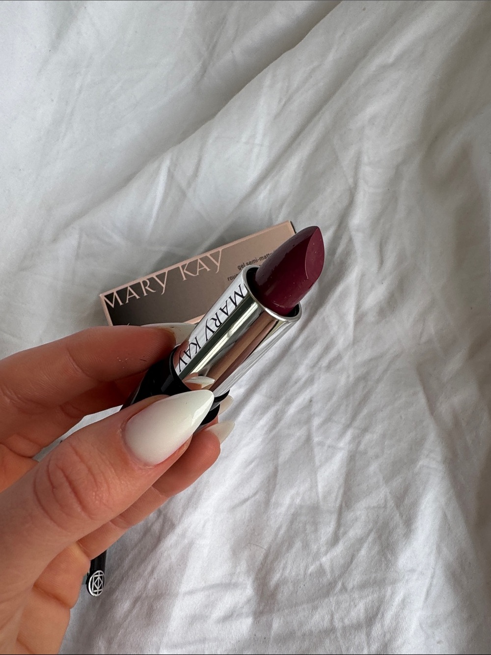 Mary Kay Gel Semi-Matte Lipstick - Crushed Berry